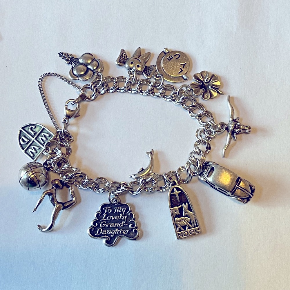 Sterling Silver James Avery 12 Charm Bracelet with Various Retired Charms